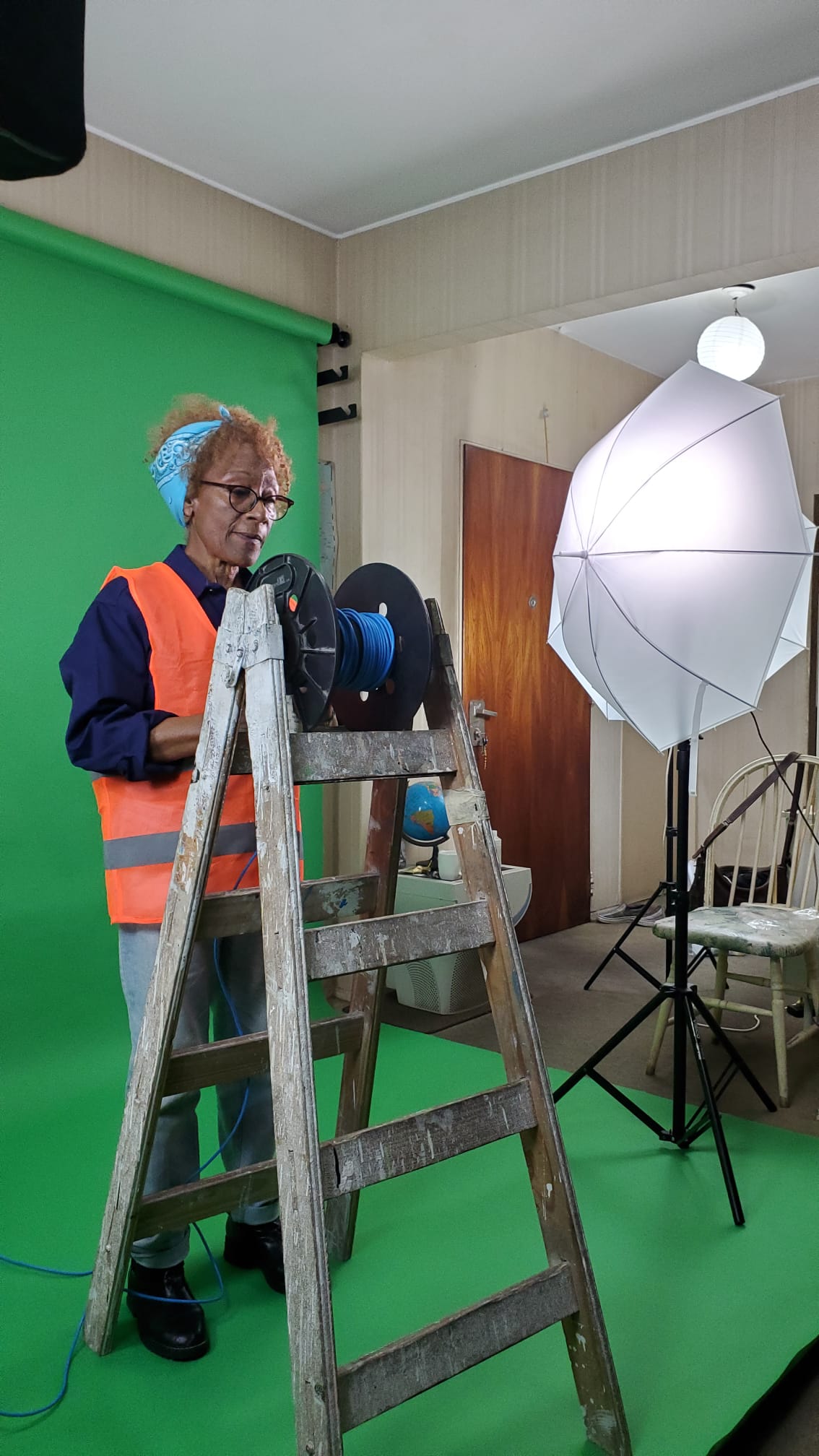 Alejandra Egido Shoots her scene in Buenos Aires with the production of José Lopez.