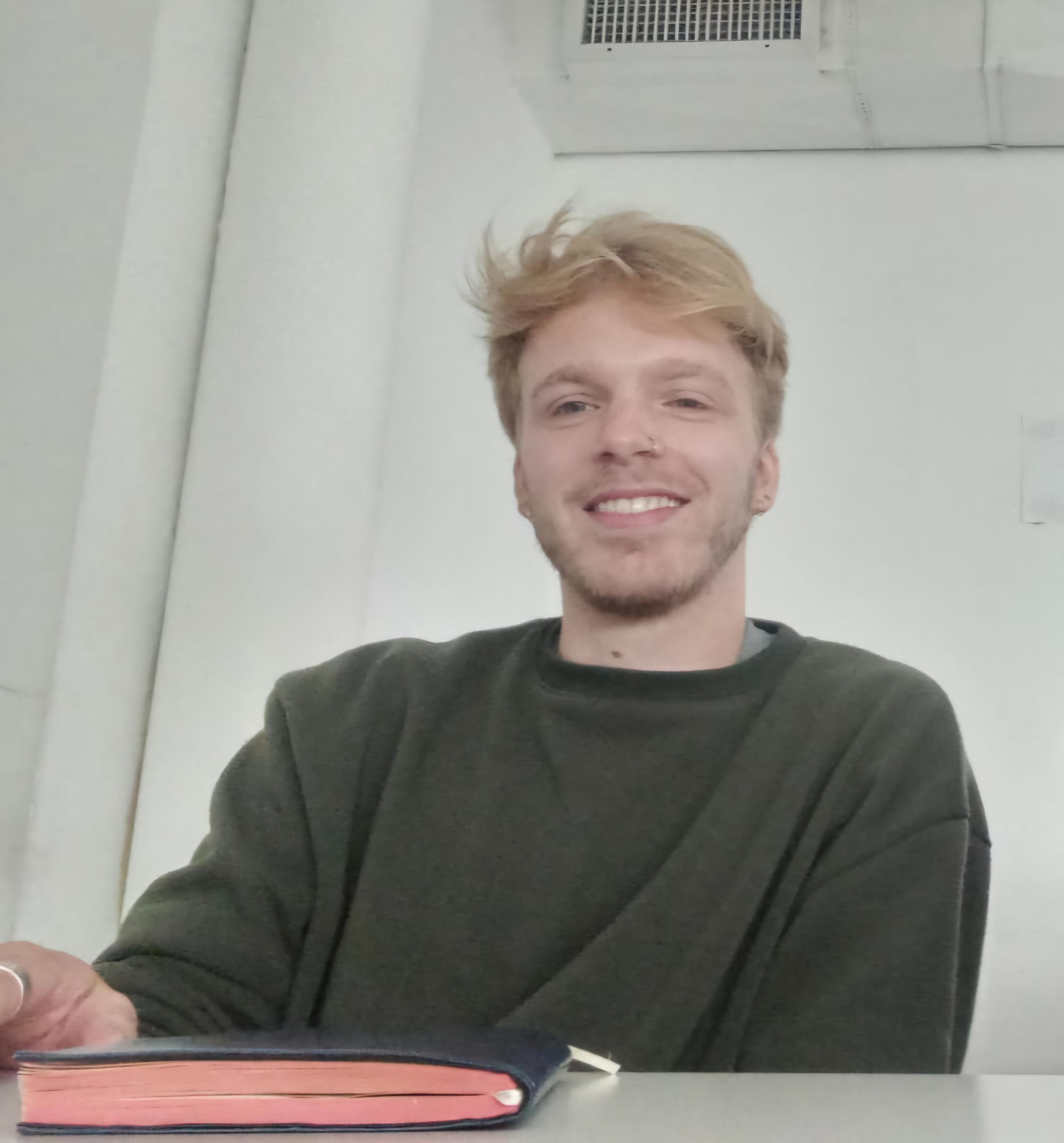 Portrait of Dylan Bradbury.