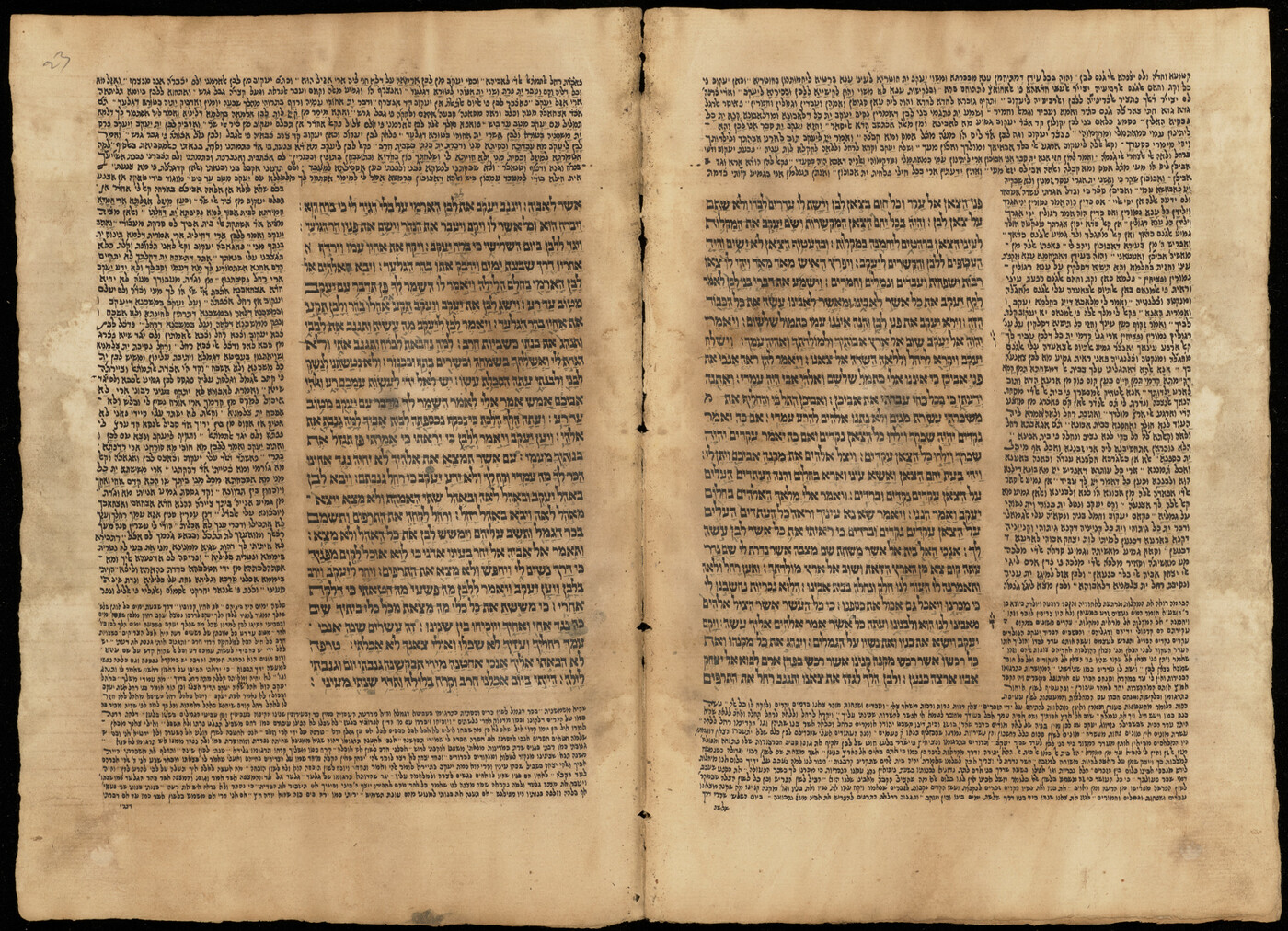 Folios 22b - 23a